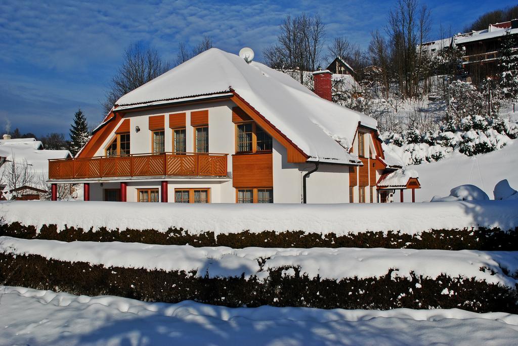 Pension B&B Vrchlabi Bagian luar foto